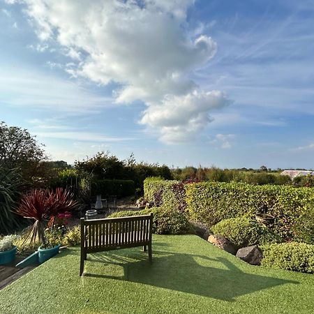 Golf & Family Chill Cottage, Hot-Tub, Beach 10 Min Coleraine Exteriér fotografie